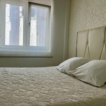 Piso Maruja - Cee Apartment Bagian luar foto