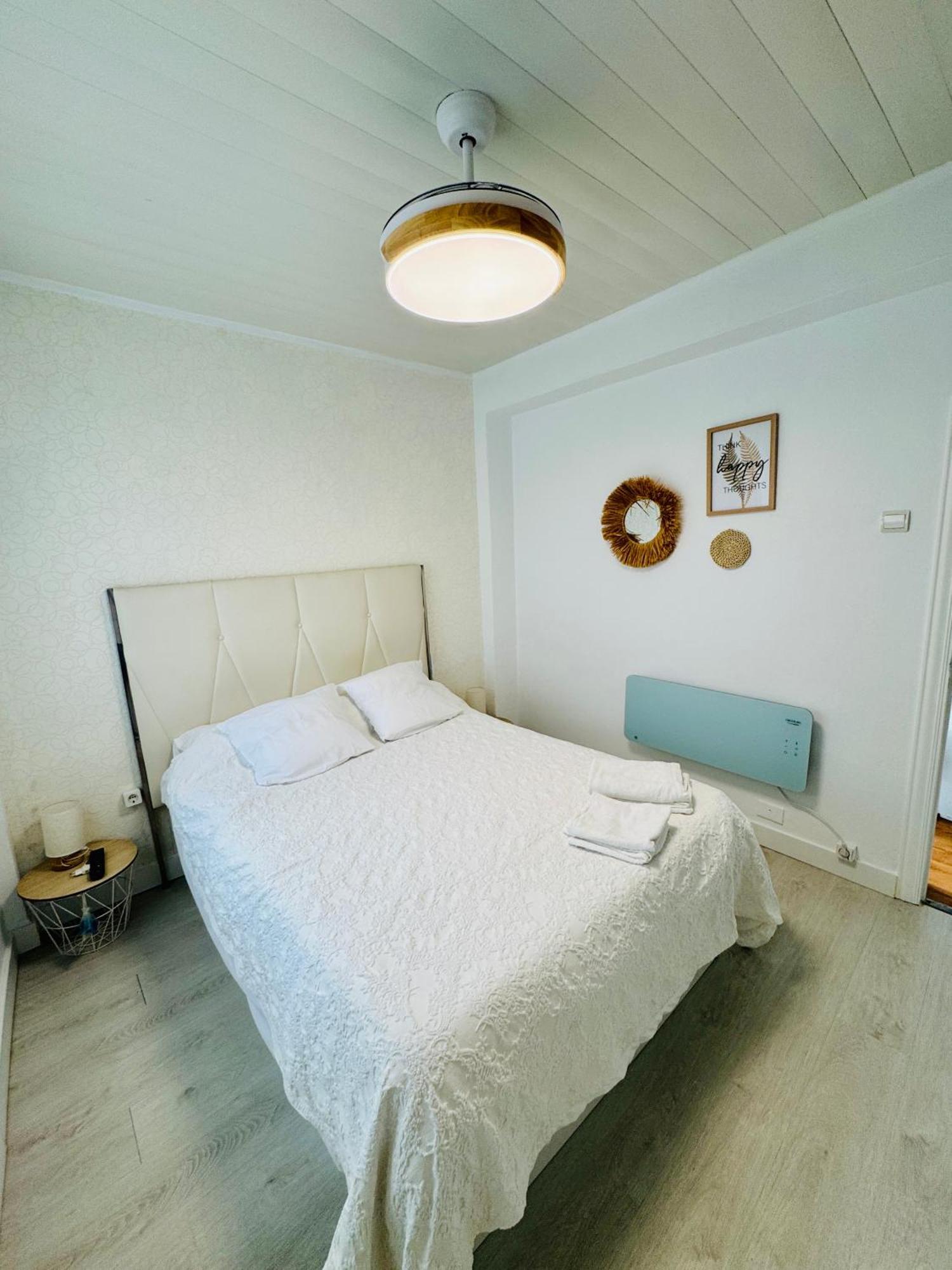 Piso Maruja - Cee Apartment Bagian luar foto